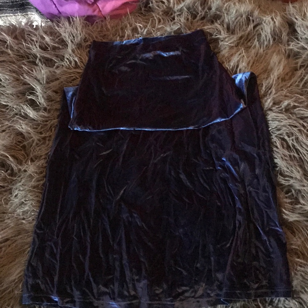 Long blue red velvet skirt